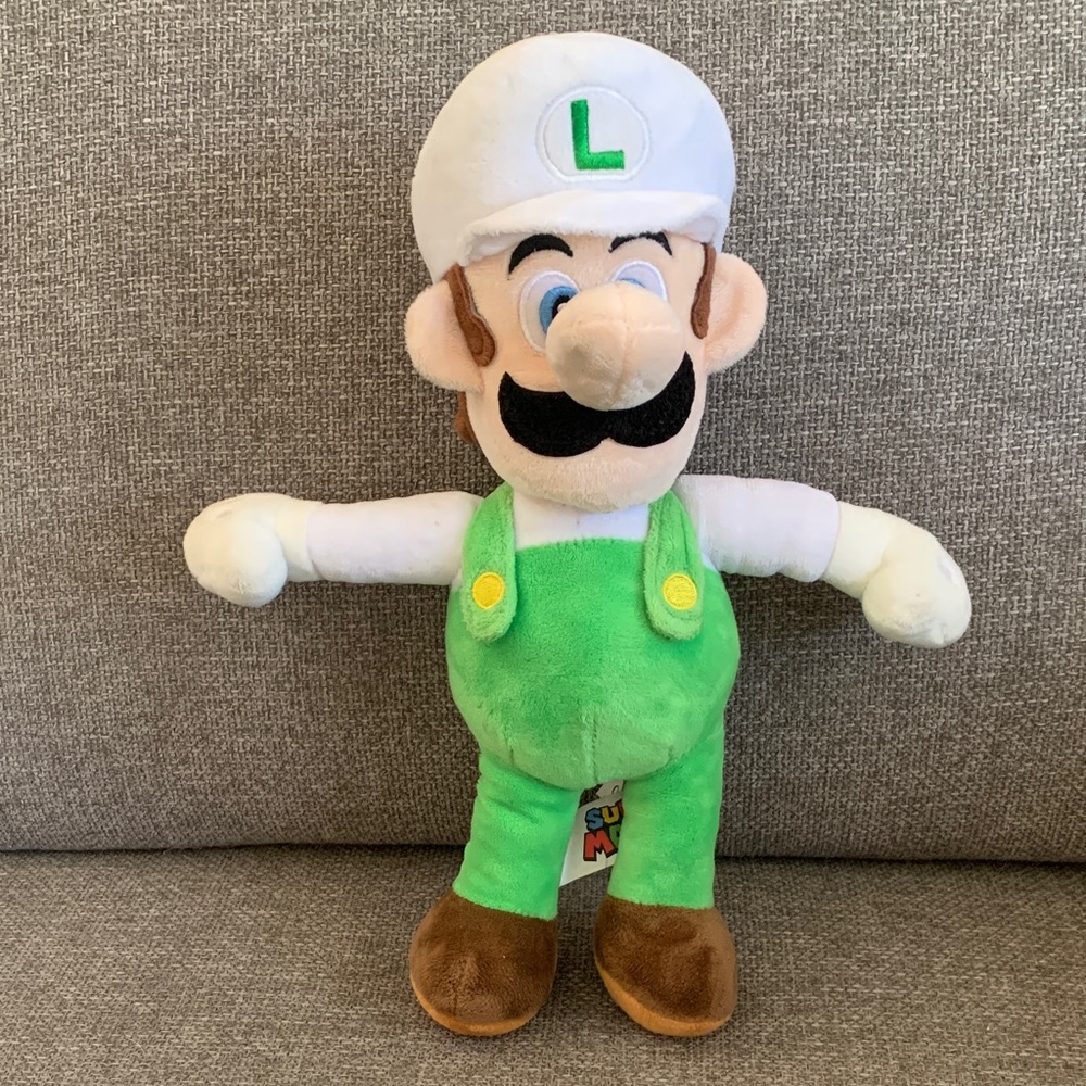 Nintendo Good Stuff Super Mario Luigi 13” Plush Toy